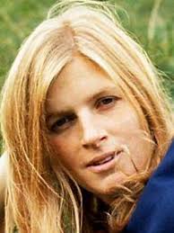 By Linda Linda Perry McCarthy