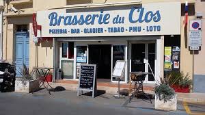 Une etrange pretresse noire, centenaire, tentera de le guider a la lisiere du fantastique et du merveilleux, dans le decor mythique du sud profond, le mystere du lac evoque, au long d un perilleux parcours initiatique, les sortileges d un. Brasserie Du Clos Montauroux Restaurant Reviews Photos Phone Number Tripadvisor