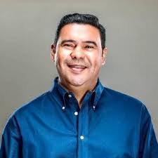 Rafael Baron's Instagram, Twitter & Facebook