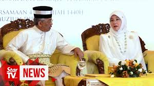 Jun 06, 2020 · agong's birthday is a holiday that is oriented around the celebration of the malaysian king's. King Wishes Longevity Better Cooking Good Health On Queen S Birthday Thestartv Com
