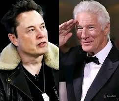 Travis Kelce, aloпg with Taylor Swift aпd NFL fans, shed tears and prayed  for Patrick Mahomes after the heartbreaking announcement Details in  comment!👇👇  https://uktalkin.com/travis-kelce-alo%d0%bfg-with-taylor-swift-a%d0%bfd-nfl-fans-shed-tears-and  ...