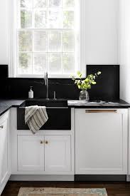 Elizabeth lawson is known for her work on safe house (2018), forget love (2018) and the grave caller (2017). Homeland Project Elizabeth Lawson Elizabeth Lawson Kitchen Finishes Home Kitchens Countertops