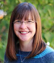 Carolyn Baylor's Instagram, Twitter & Facebook