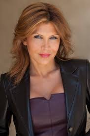 Rosalyn Mckay's Instagram, Twitter & Facebook