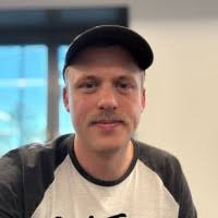 400+ "Pete Holm" profiles