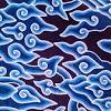 Bolu gulung batik, camilan manis yang punya tekstur lembut serta tampilan yang sangat menarik, bolu gulung batik cocok banget buat berkreasi mengisi waktu libur akhir pekan. 1