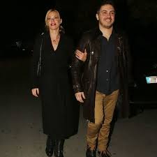 We did not find results for: Zeta Makrypoylia Mixalhs Xatzhgiannhs Se Mia Spania Bradinh Toys E3odo Queen Gr