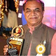 However, his illness has not deterred him from shooting as he recently filmed for the sitcom in gujarat. Ghanshyam Nayak Nattu Kaka Home Facebook