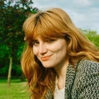 Lily Austin's Instagram, Twitter & Facebook