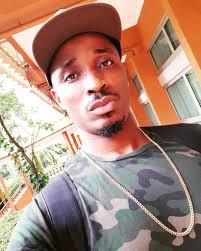 CHEZAdotCOM ft. MR MOSH LIVE