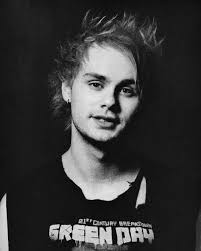 Pin On 5sosfam