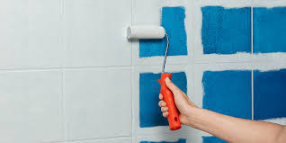 L'obiettivo è rimuovere ogni traccia di sporco e unto (i veri nemici delle vernici!). Come Restaurare E Dipingere Le Piastrelle Del Bagno