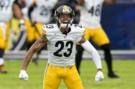 Hosting ravens on a thanksgiving night. Yphjqh6ox4pzgm