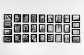 Photo Wall Using Ikea S Cheap Fiskbo Photo Frames Urlaubsbilder Bilder Idee