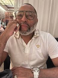 Senior Financial Associate