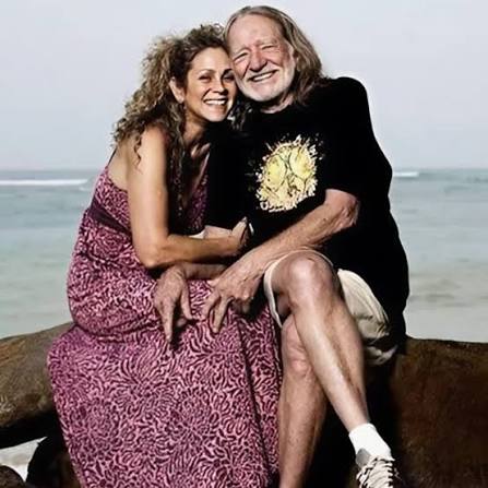 Country Music's Longest Love Stories: Willie Nelson met Annie D'Angelo  while she was working as a makeup artist on the set of the 1986 movie  Stagecoach. The couple married on September 16,