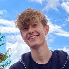 Tommy Crosslin's Instagram, Twitter & Facebook