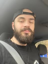 Seeking Roommate in Wellington NZ for Outdoor Enthusiast and Cooking Lover