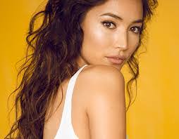 Jasmine Nowlin's Instagram, Twitter & Facebook