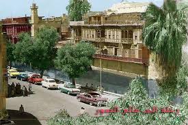 صورة تمثل نهر العشار في مدينة البصرة اخذت الصورة عام 1957 ونلاحظ الشناشيل المطلة على هذا النهر وظهور الساعة الشامخة التي اطلق عل baghdad iraq iraq arab culture
