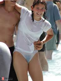 Valerie Bertinelli Camel Toe - Bobs and Vagene