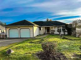 7330 Morning View Avenue NE, Bremerton, WA 98311