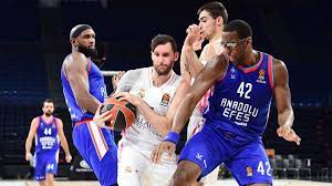 Kritik mücadele de anadolu efes ile real madrid maçı 4 mayıs salı günü saat 19:45'te başlayacak. Efes Real Madrid Schedule Tv How And Where To Watch The Euroleague Pledge Times