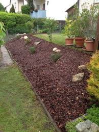 10 Gartengestaltung Mit Rindenmulch Und Steinen Gartengestaltungamhang Gartengestaltungbalkon Gartengestalt In 2020 Garden Soil Growing Hydrangeas Garden Compost