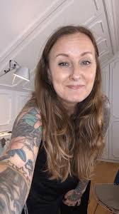 Jenny Tanner (@trophyqueendesigns) • Instagram photos and videos