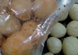 Berikut ini fimela sajikan lima resep cimol goreng anti meledak yang bisa langsung diikuti. Resep Cimol Anti Meledak Language Id Resep Cimol Anti Kempes Anti Meledak Oleh Dapur Valen Cookpad Cara Membuatnya Memang Tidak Terlalu Sulit Namun Tidak Gampang Juga Romelia Hayek