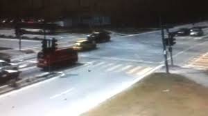 Bas rapid langgar 20 kereta di mrr2, pelik pemandu diam dikerjakan. Epic Rapidkl Bus Accident Cctv Footage