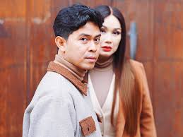 Video Vulgar 61 Detik Mirip Nagita Slavina Warganet Yakin Itu Editan | Opsi  ID - Situs Berita Pilihan Kita