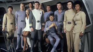 Star trek has had an unusual road to its fandom. Star Trek Deine Uniformen Eine Zeitreise Durch Trekkige Mode Teil 3 Syfy Deutschland