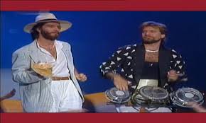 Nello stesso anno, ad agosto, tony esposito è ancora l'unico italiano che si esibisce al rock in rio, a rio de janeiro, insieme al mitico gilberto gil. Tony Esposito Kalimba De Luna 1984 Video Dailymotion