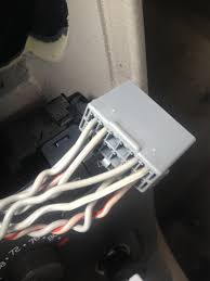 How would one go about doing this? 2003 V70 Radio Wire Labels