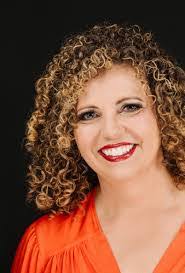 Monnica Manuel's Instagram, Twitter & Facebook