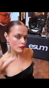 Love when memories pop up! Me at 12 😁 Photographer