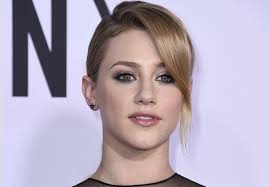 Watch strip dancing on youtube log in to see photos and videos from friends and discover other accounts you'll love. Lili Reinhart Says Riverdale Striptease Uncomfortable For A Reason Indiewire