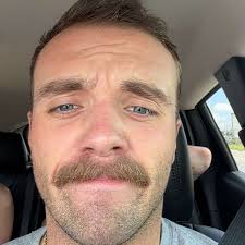 Mallory Roberts and Landon Lemoine's Wedding Website