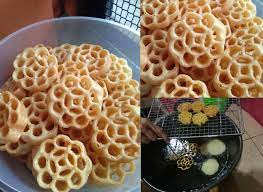 Tepung beras kami guna jenama bunga. Resepi Kuih Loyang Rangup Dengan Tips Istimewa Mykmu Net