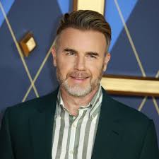 Online ophef over 'monsterlijk grote' zoon van Gary Barlow