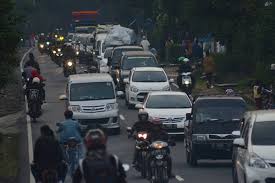 Wakil bupati rembang bayu andriyan. H 3 Lebaran Arus Balik Arah Rembang Pati Dipadati Pemudik Dari Jakarta Ekonomi Bisnis Com