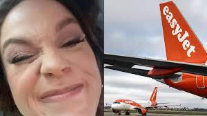 EasyJet responds after Vicky Pattison is stopped from flying for 'breaking  passport rules'