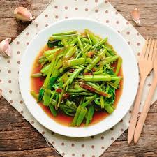 1 ikat kangkung (siangi) 4 siung bawang putih (iris tipis) 3 buah cabai rawit (iris serong) garam, gula, kaldu bubuk dan lada bubuk fimela.com, jakarta masak tumis kangkung adalah cara termudah dan terenak jika kebetulan belanja kangkung di rumah. 7 Resep Tumis Kangkung Ini Enak Praktis Gurih Dan Bikin Nagih Lifestyle Fimela Com