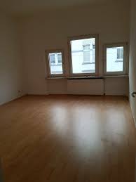 Heute ist langerfeld das günstigste stadtviertel in wuppertal. 5 Zimmer Wohnung Zu Vermieten Spitzwegstrasse 21 42329 Wuppertal Vohwinkel Mapio Net