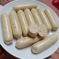 Bahan bahan:300gram daging ayam10 butir telur3 sendok makan buah naga7 sendok makan tepung terigu5 sendok makan tepung kanji5 sendok makan . Resep Sosis Ayam Homemade Tips Trik Memasak Facebook