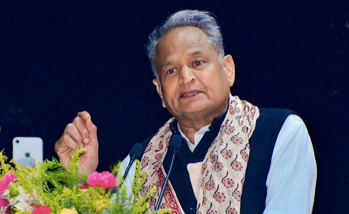 BJP पर गहलोत का बड़ा हमला, बोले- रूस और नॉर्थ कोरिया की तरह भारत में चुनाव कराना चाहती है भाजपा | Ashok Gehlot's big attack on BJP, said - BJP wants to