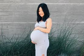 From week 21 on, occasional lifting should be capped at 26 lbs. Your Third Trimester Of Pregnancy