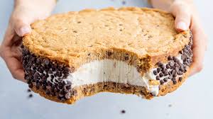 Our items arrive in durable packaging that provides protection and security. 90 Best Frozen Desserts Easy Recipes For Frozen Desserts Delish Com