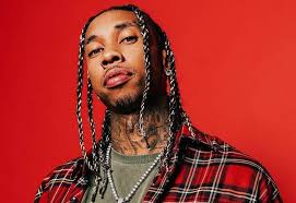 FAR AWAY (FEAT. CHRIS RICHARDSON)